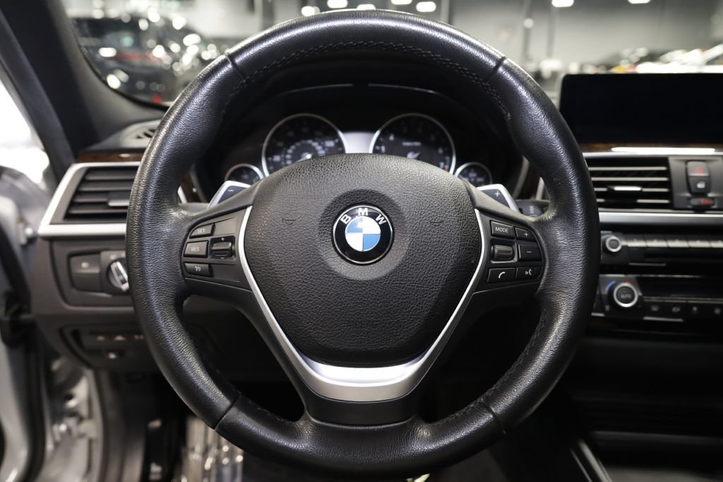 Used 2017 BMW 330e w/ Technology Package RWD image 25