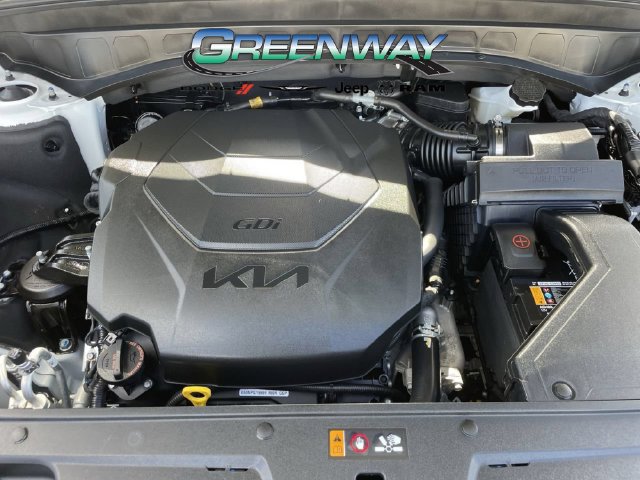 Used 2024 Kia Telluride EX w/ EX Captain's Chair Package FWD image 11