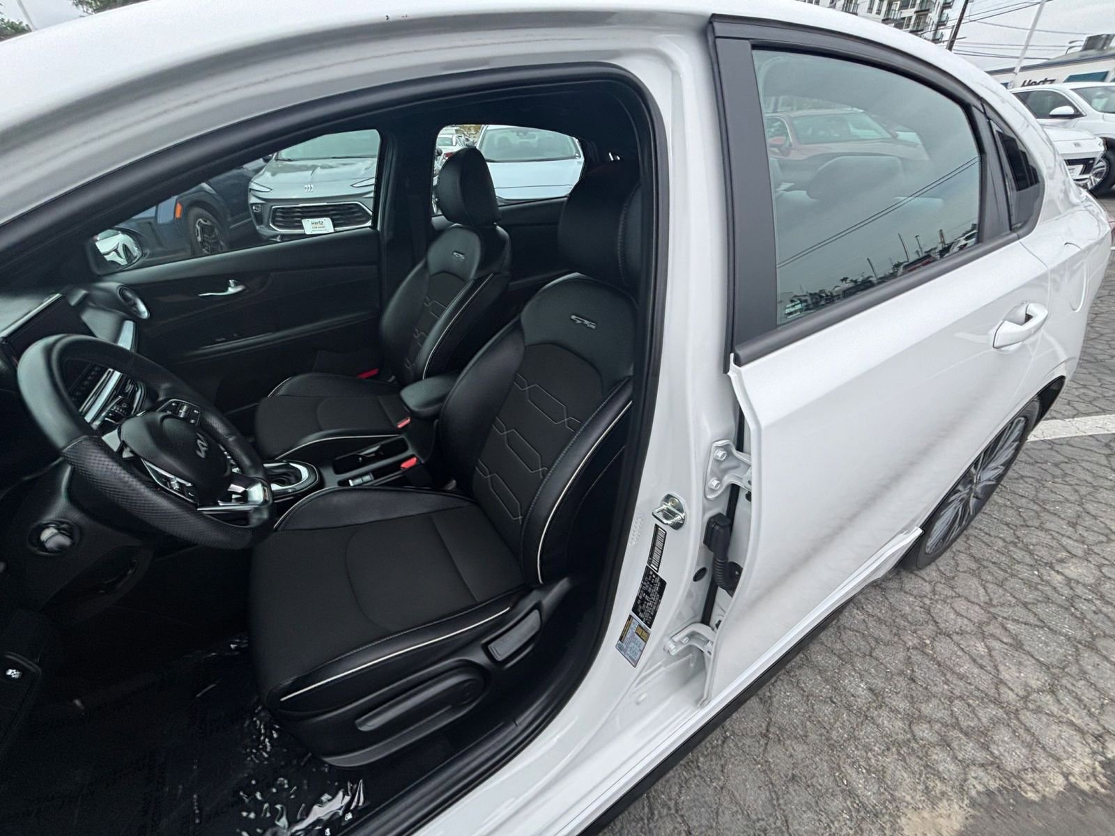 Used 2023 Kia Forte GT-Line w/ GT-Line Technology Package image 39