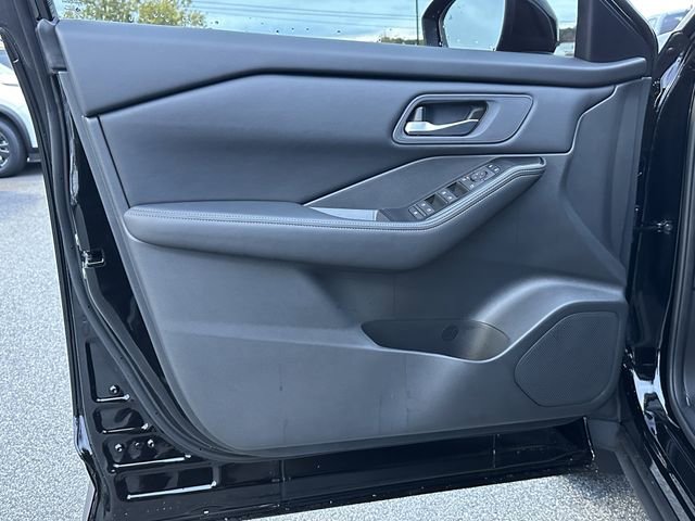 New 2026 Nissan Rogue SV image 11