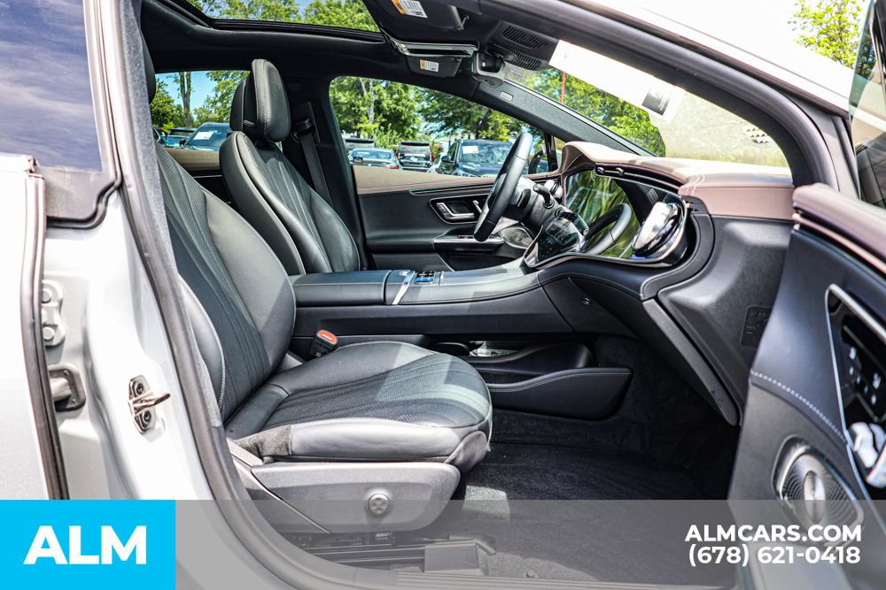 Used 2024 Mercedes-Benz EQE 500 4MATIC Sedan image 21