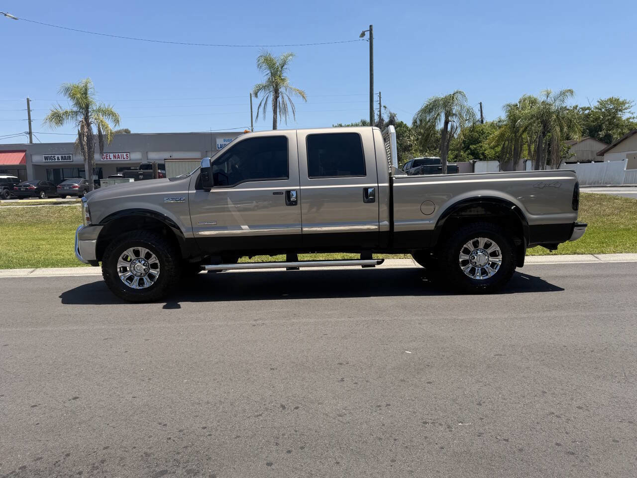 Used 2006 Ford F250 Lariat image 4