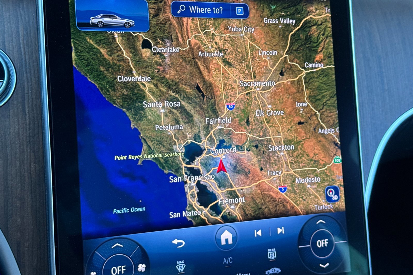 New 2025 Mercedes-Benz C 300 Sedan image 23