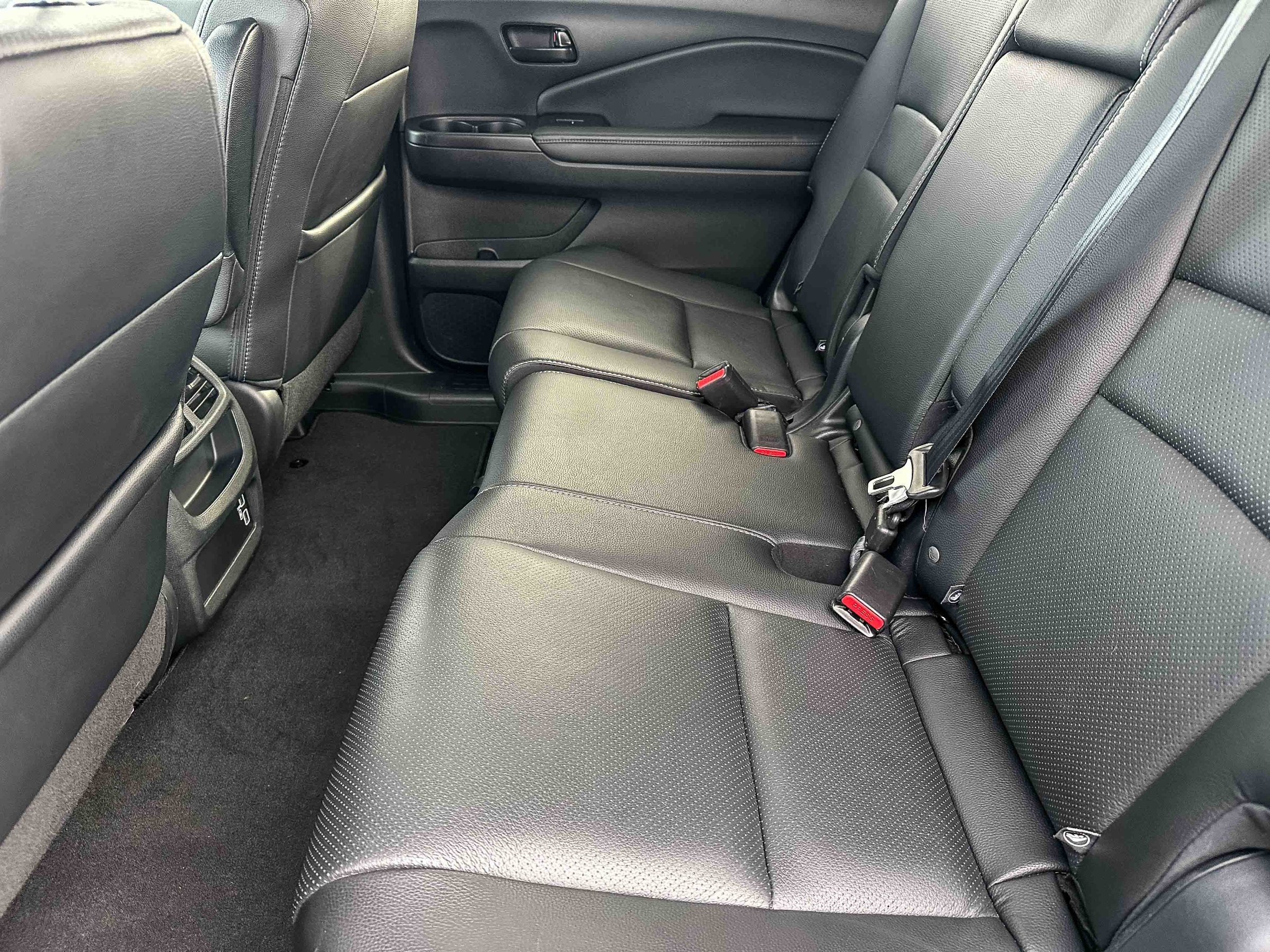 Certified 2023 Honda Passport EX-L image 18