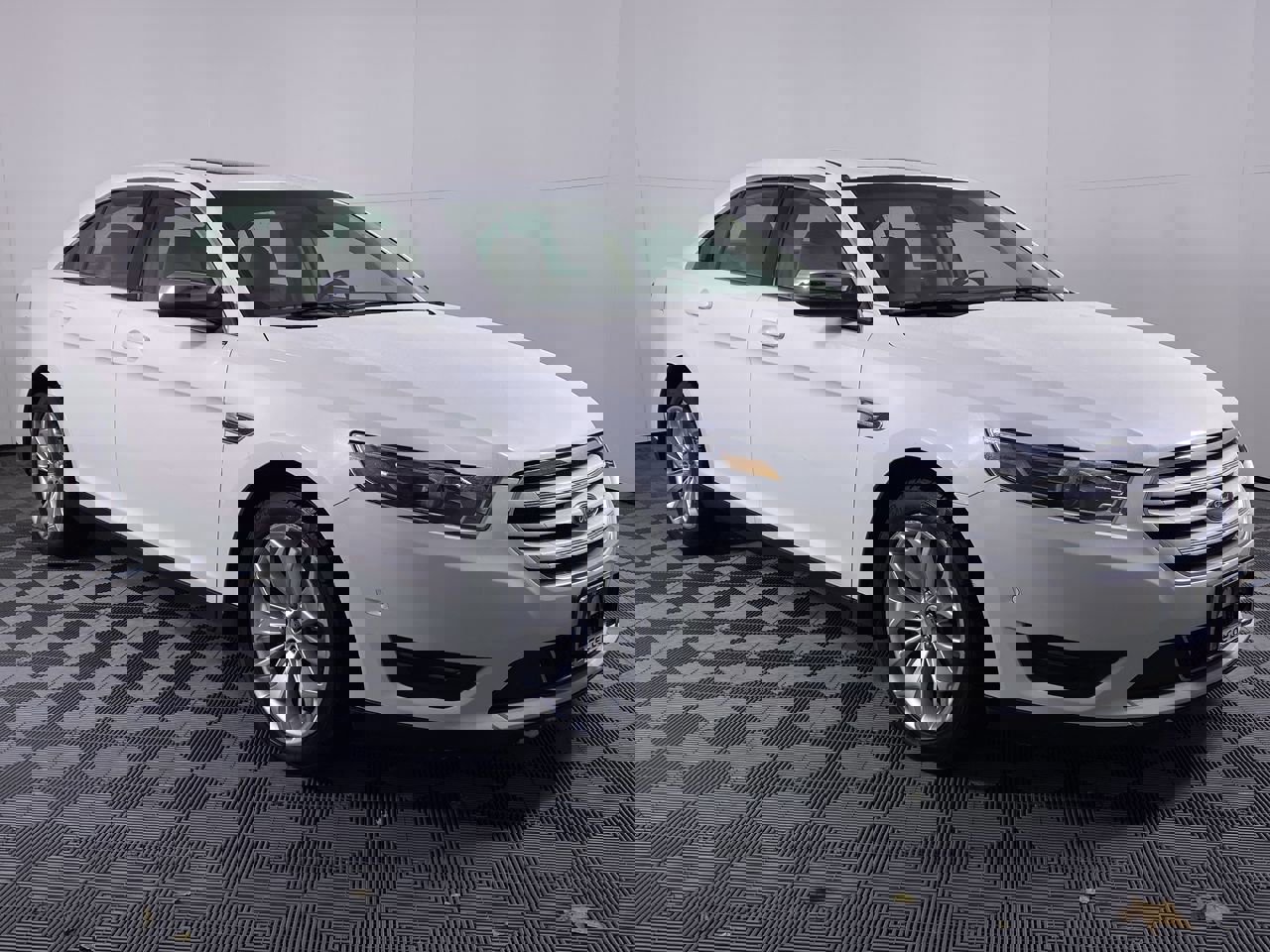 Used 2018 Ford Taurus Limited w/ Driver Assist Package image 20