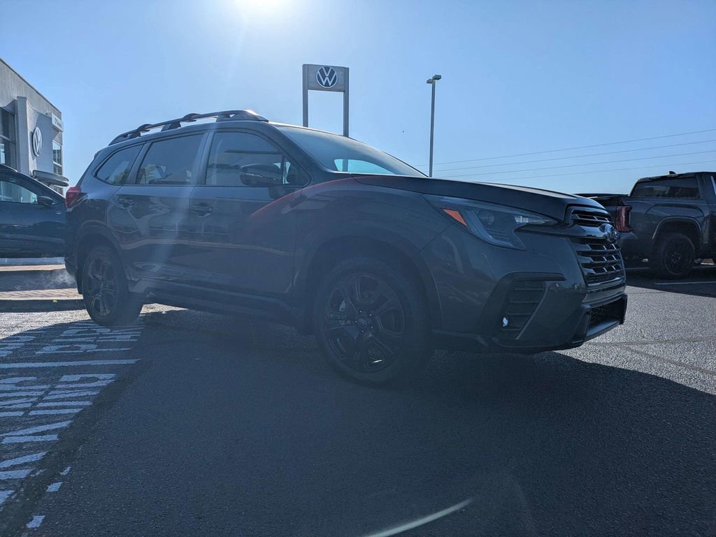 Certified 2023 Subaru Ascent Onyx Edition Limited AWD/4WD image 3