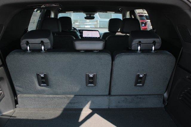 New 2026 Chevrolet Traverse High Country image 10