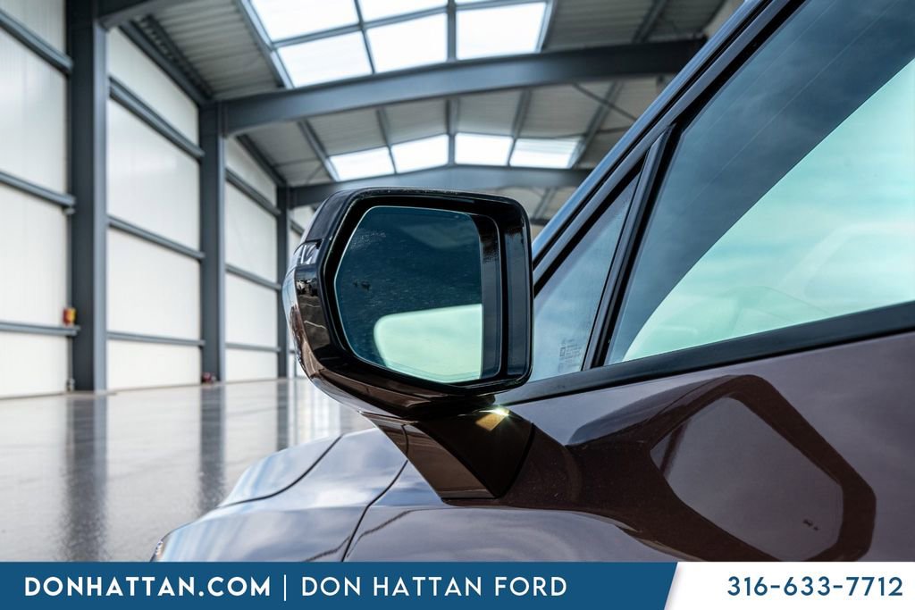 Used 2024 Chevrolet Blazer Premier AWD/4WD image 28