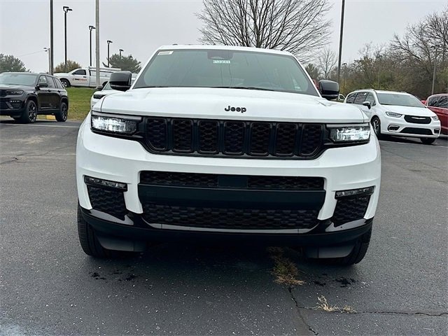 New 2025 Jeep Grand Cherokee L Limited w/ Black Appearance Package image 27