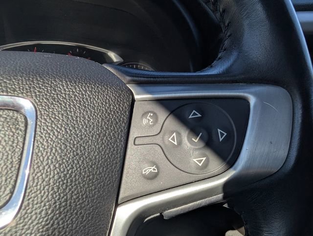 Used 2019 GMC Acadia SLT w/ LPO, Floor Liner Package image 21