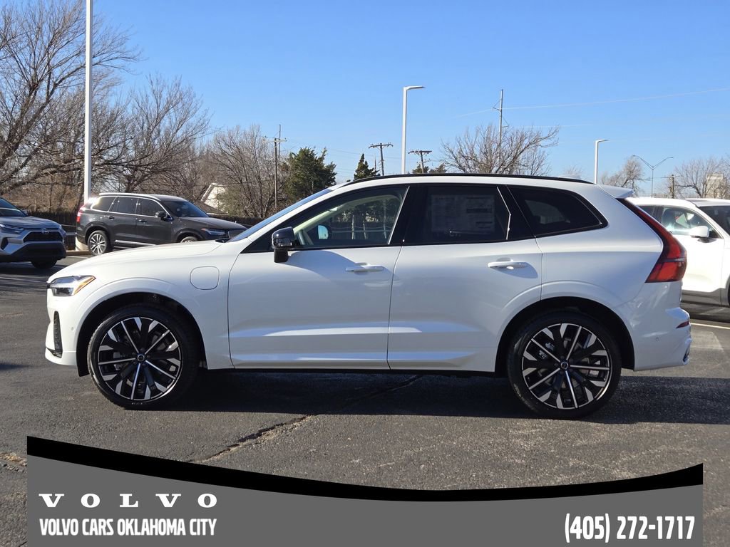 New 2026 Volvo XC60 T8 Ultra w/ Protection Package Premier image 3