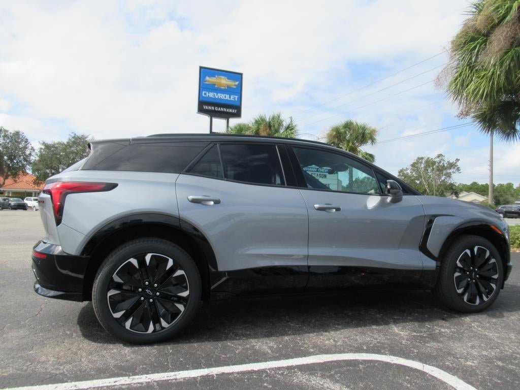 New 2025 Chevrolet Blazer EV RS AWD/4WD image 4