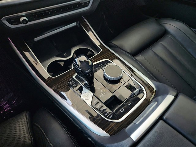 Used 2021 BMW X7 xDrive40i w/ Premium Package image 21