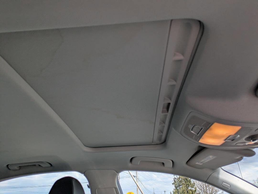 Used 2014 Audi A4 2.0T Premium Plus w/ Premium Plus Package image 16