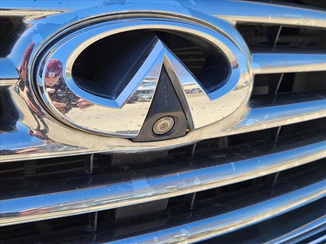 Used 2012 INFINITI QX56 2WD w/ Theater Pkg image 4