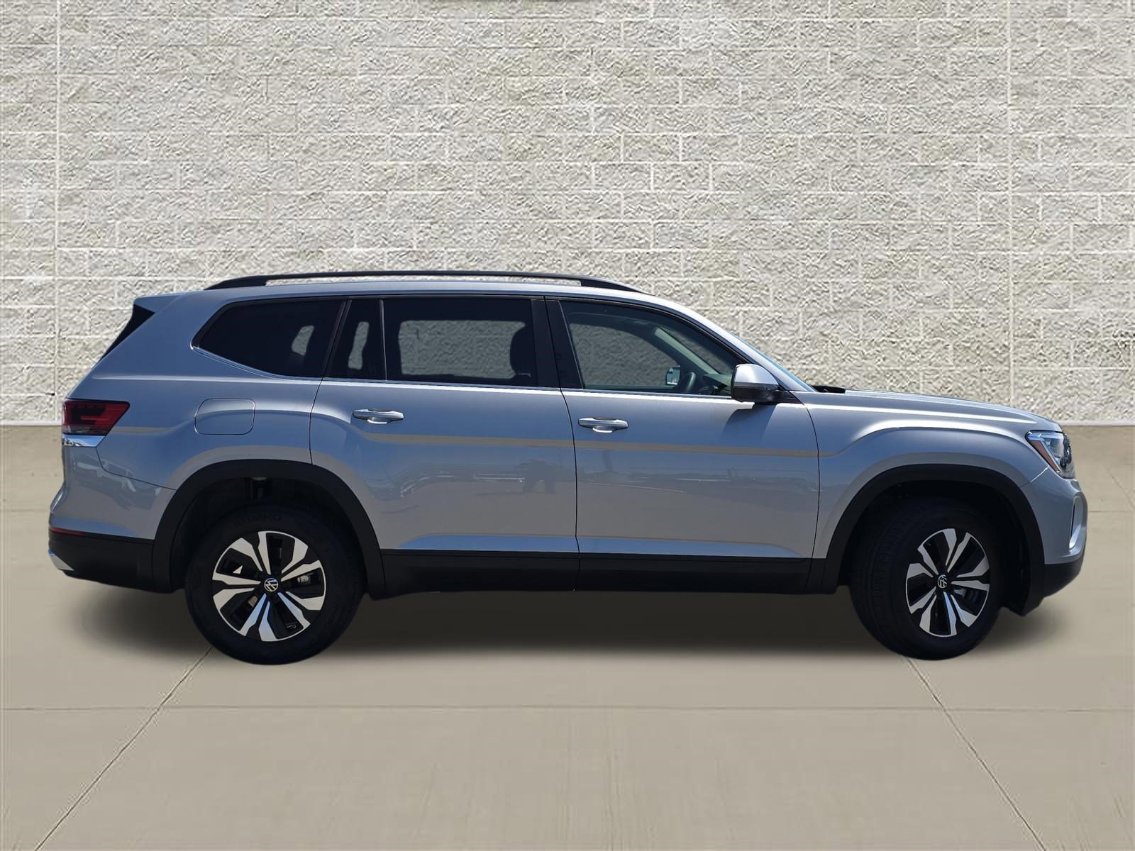 New 2026 Volkswagen Atlas SE AWD/4WD image 8
