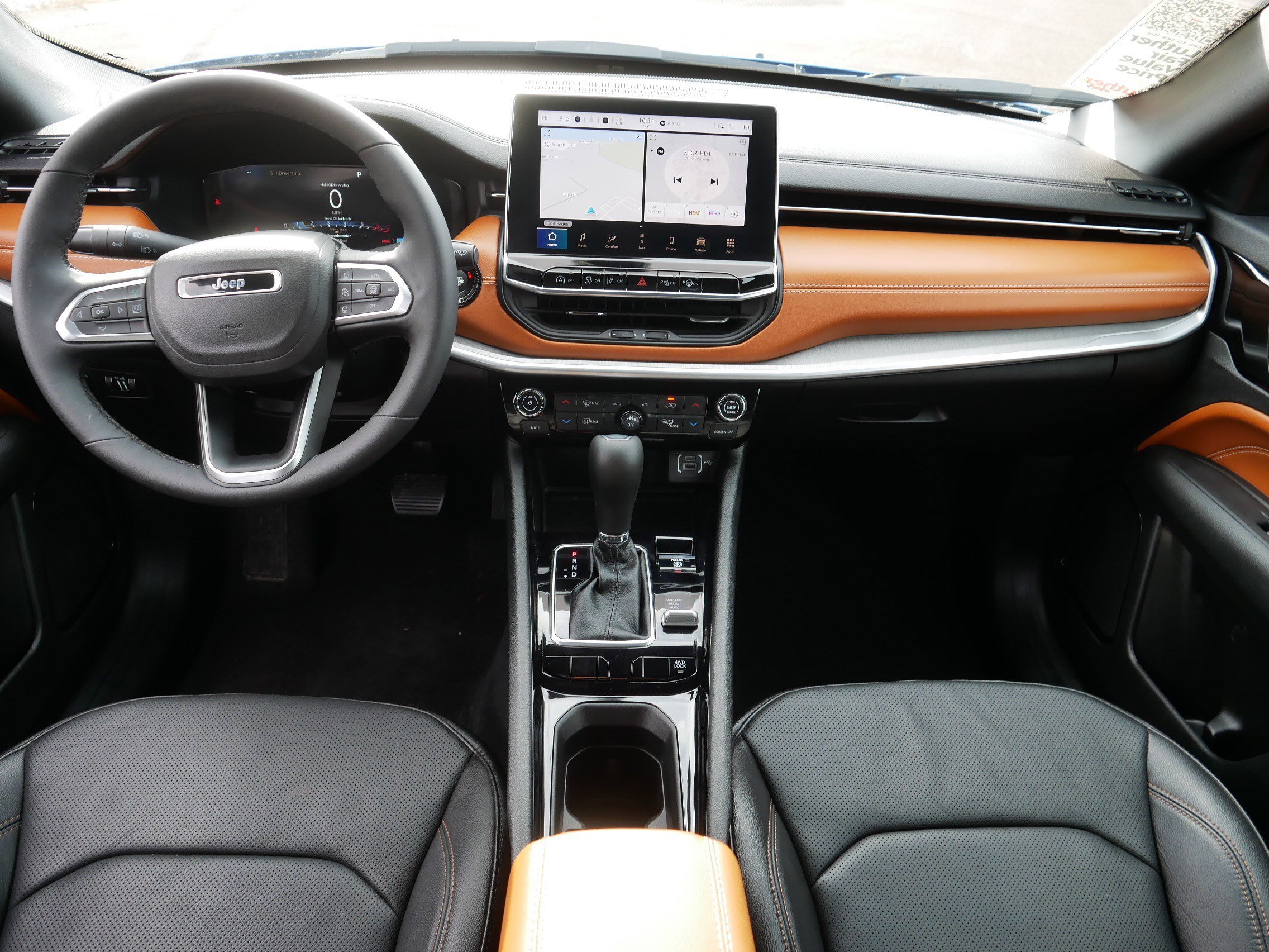 Used 2024 Jeep Compass Limited w/ Elite Group image 10