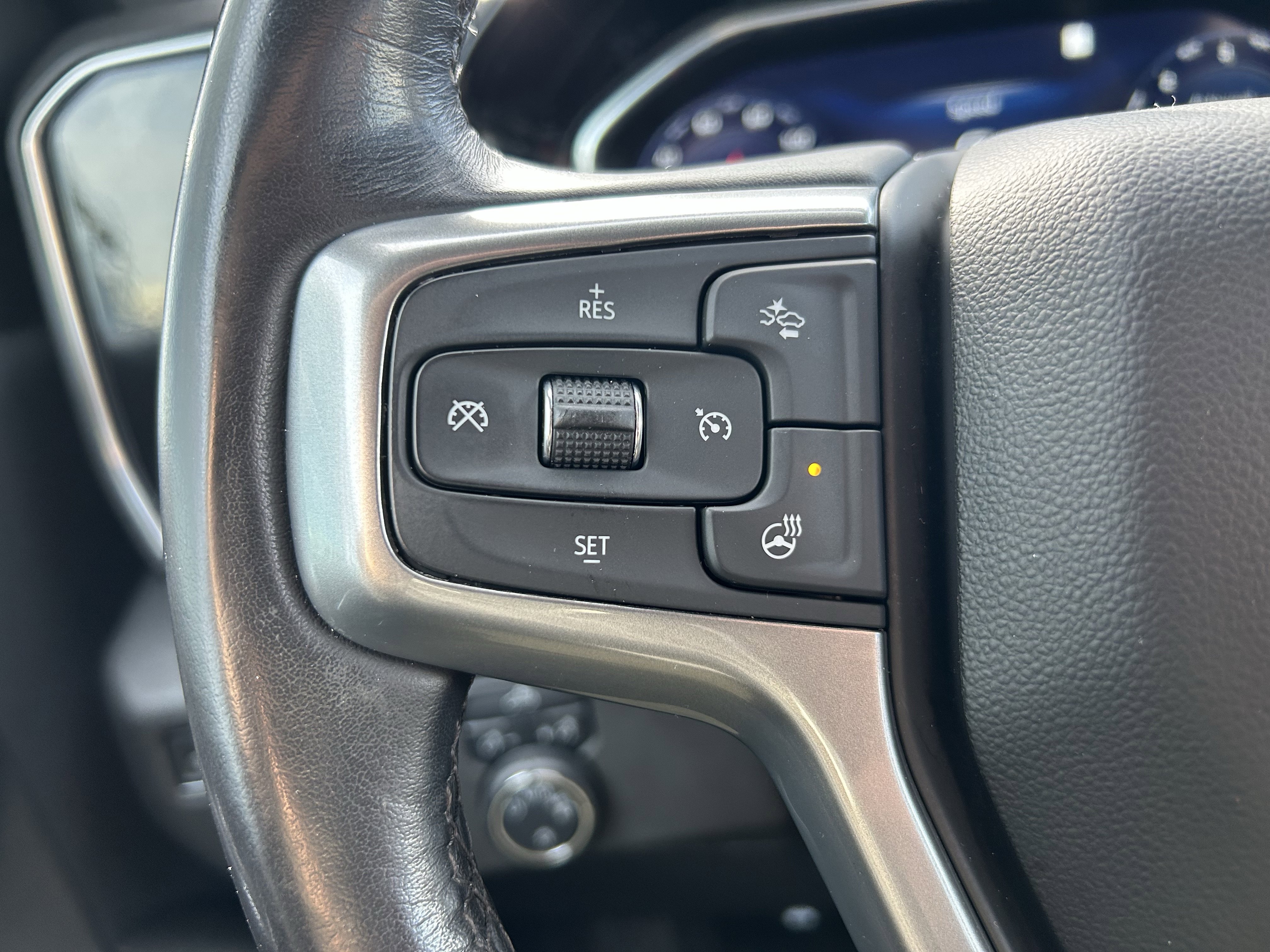 Used 2022 Chevrolet Silverado 1500 LT image 18