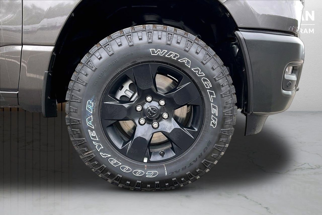 New 2026 RAM 1500 Classic Warlock AWD/4WD image 32