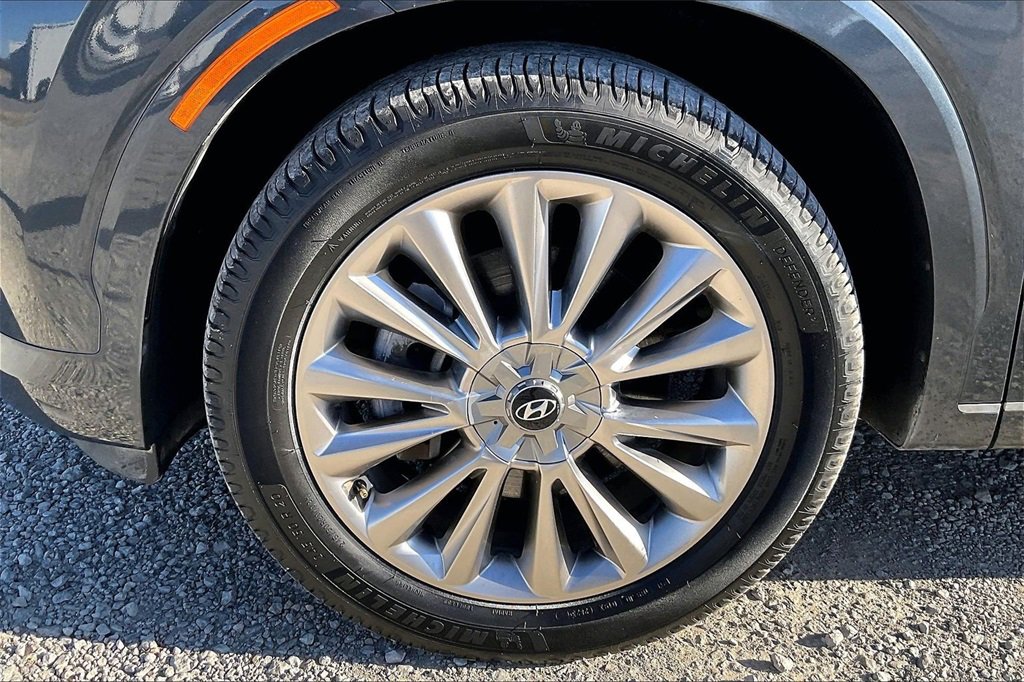 Used 2020 Hyundai Palisade Limited image 8