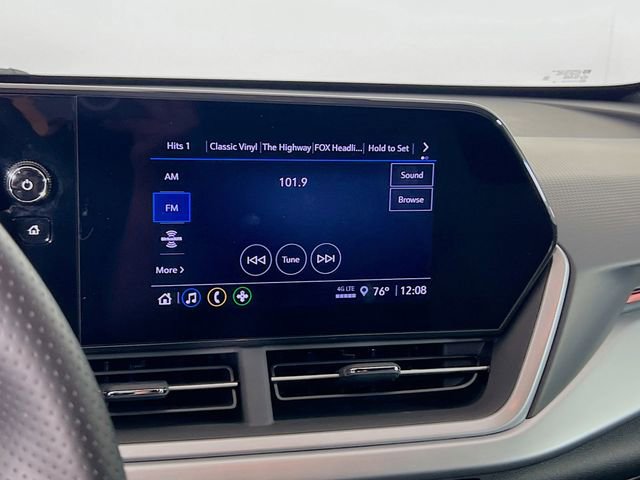 Used 2024 Chevrolet Trax RS image 16