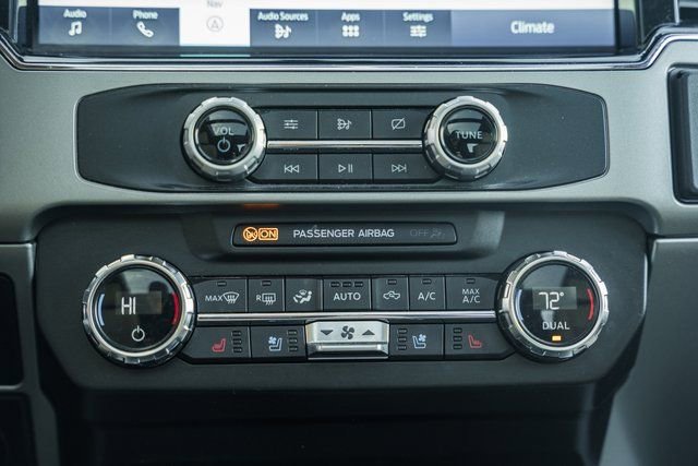 Used 2022 Ford F250 Lariat w/ Lariat Ultimate Package image 32