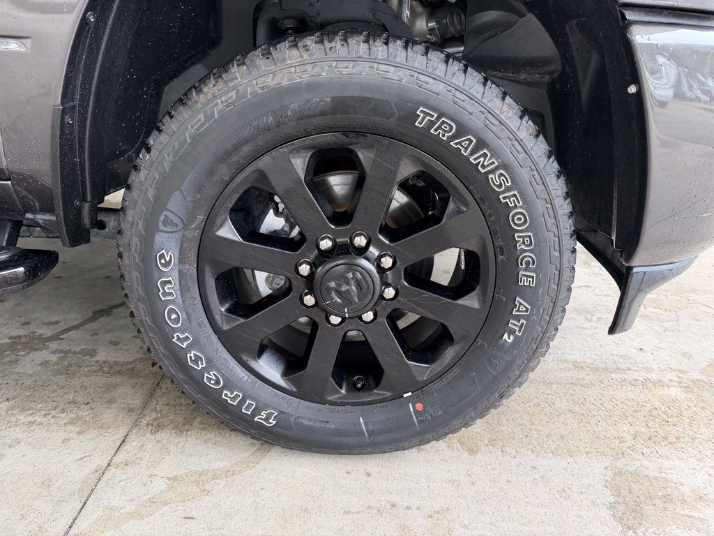 Used 2025 RAM 2500 Laramie AWD/4WD image 25