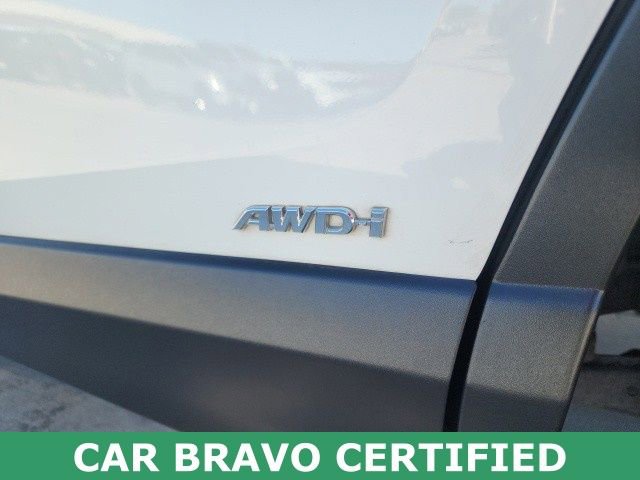 Used 2018 Toyota RAV4 XLE image 11