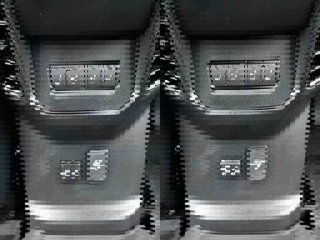 New 2026 Toyota Tundra Platinum image 15