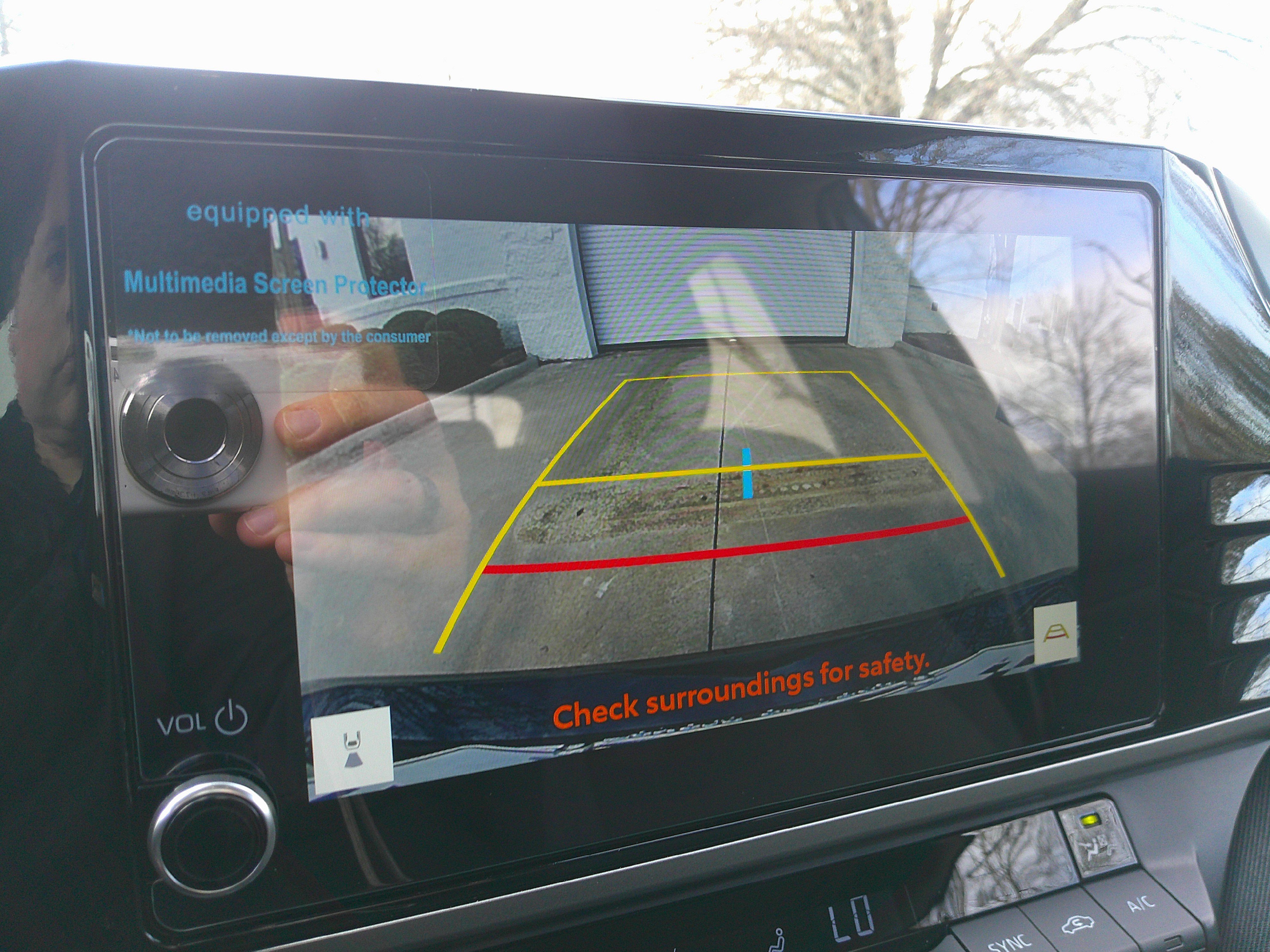 Used 2025 Toyota Camry LE image 25