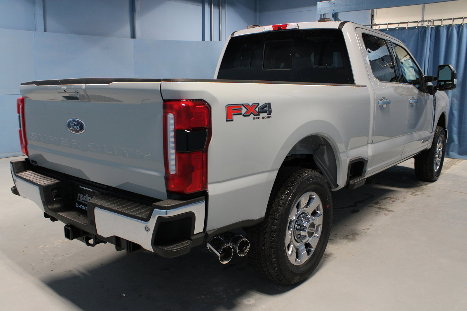 New 2025 Ford F350 Lariat w/ Lariat Ultimate Package image 32