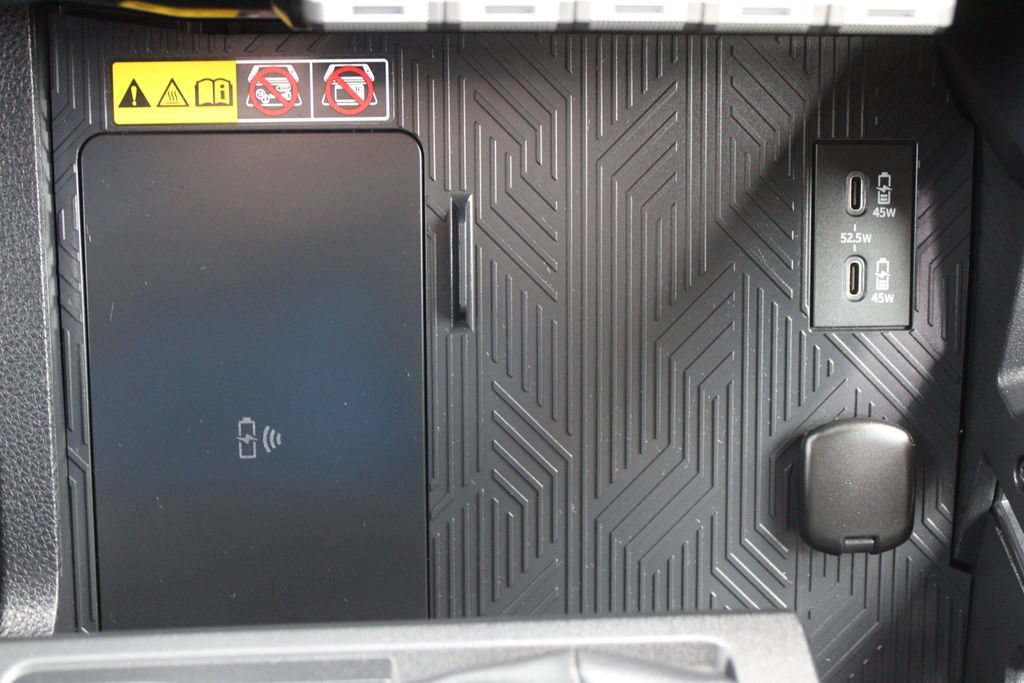 Used 2025 Toyota 4Runner TRD Sport AWD/4WD image 40