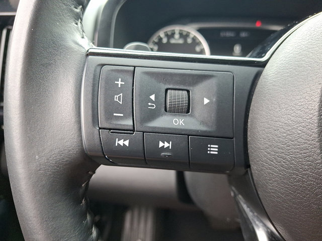 Certified 2022 Nissan Pathfinder SV image 20