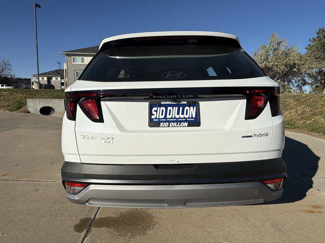 New 2026 Hyundai Tucson Blue SE image 4