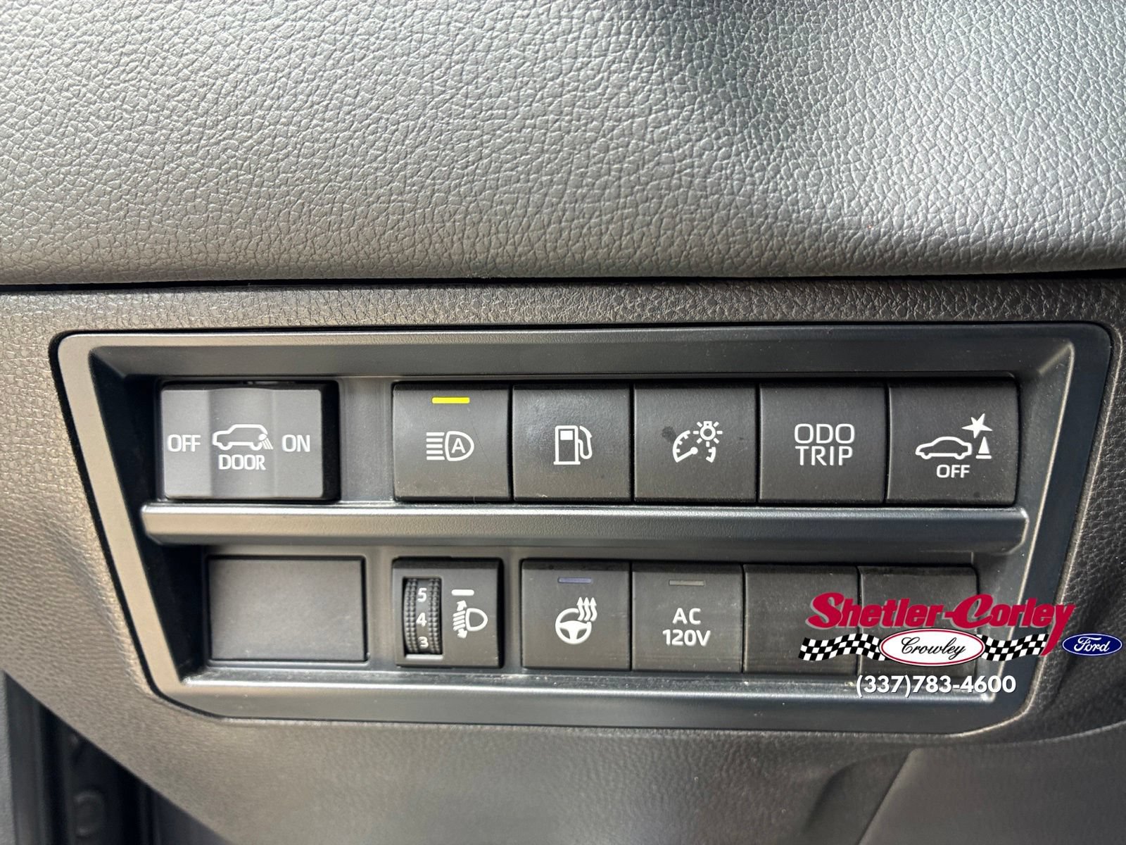 Used 2024 Toyota Sequoia Limited AWD/4WD image 36