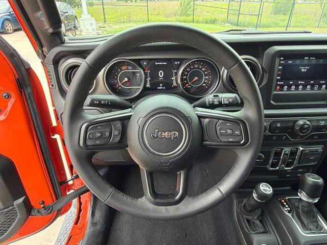Used 2023 Jeep Wrangler Unlimited Sport AWD/4WD image 21
