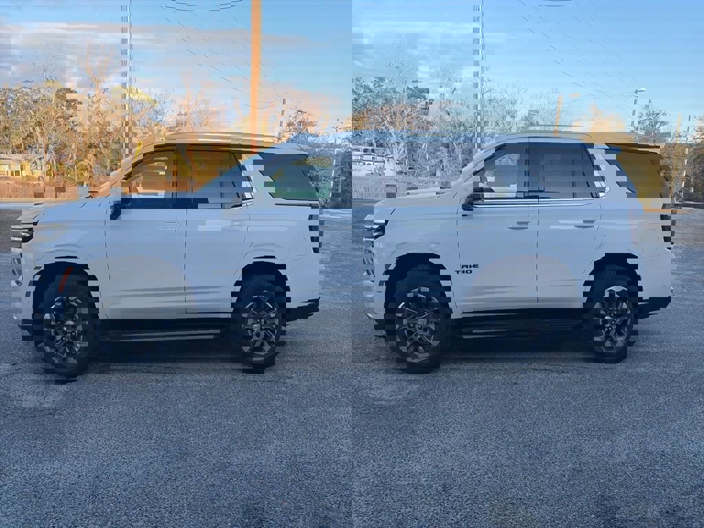 New 2026 Chevrolet Tahoe LT w/ Comfort Package image 2