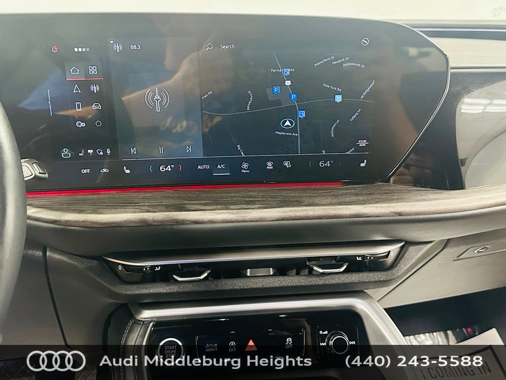 Used 2025 Audi Q5 Premium AWD/4WD image 12