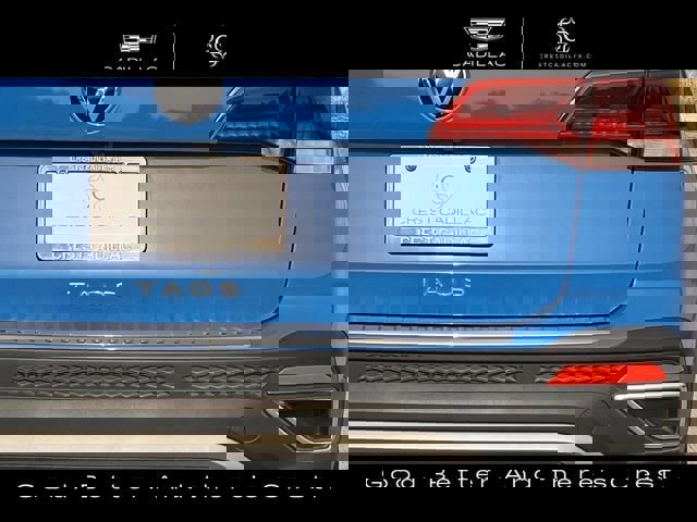 Used 2023 Volkswagen Taos SE FWD image 5