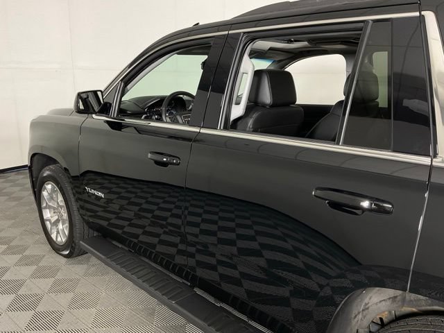 Used 2020 GMC Yukon SLT w/ Open Road Package AWD/4WD image 33