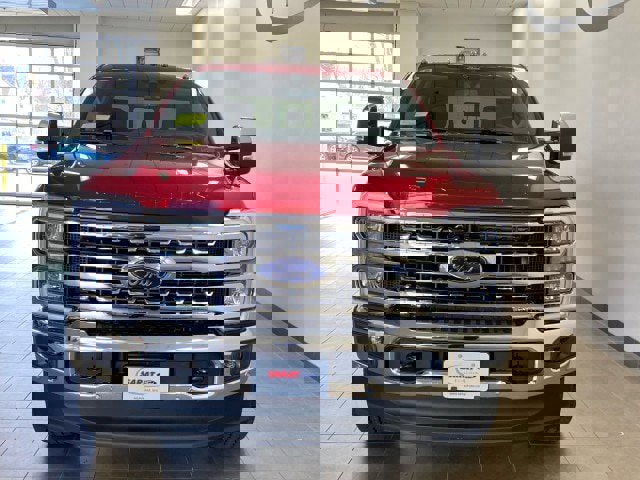 New 2026 Ford F350 Lariat w/ Lariat Ultimate Package image 3