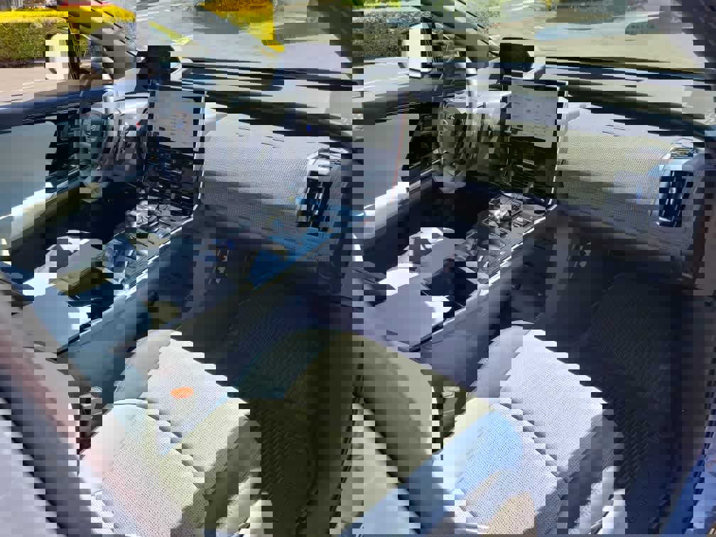 Used 2023 Subaru Solterra AWD image 29