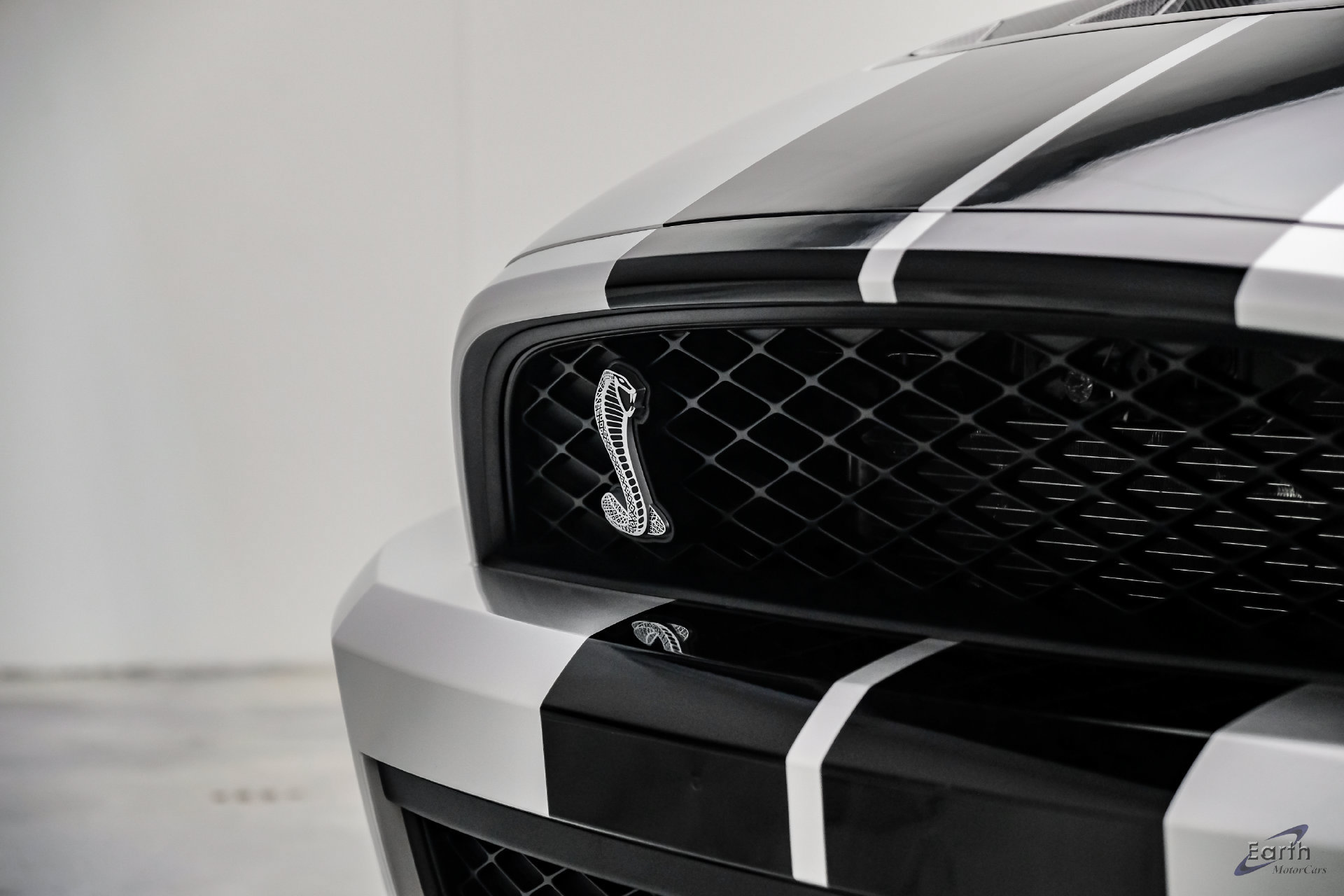 Used 2012 Ford Mustang Shelby GT500 w/ SVT Performance Pkg RWD image 37