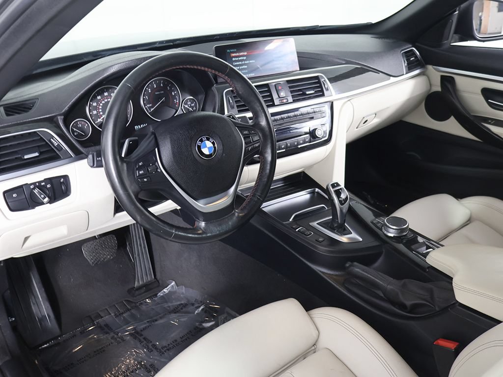 Used 2018 BMW 430i xDrive Convertible AWD/4WD image 23