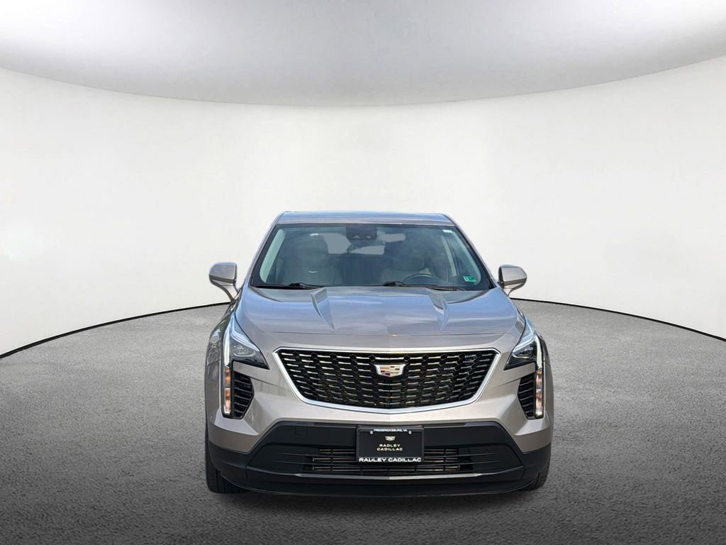 Certified 2022 Cadillac XT4 Luxury w/ Driver Awareness Package FWD image 22