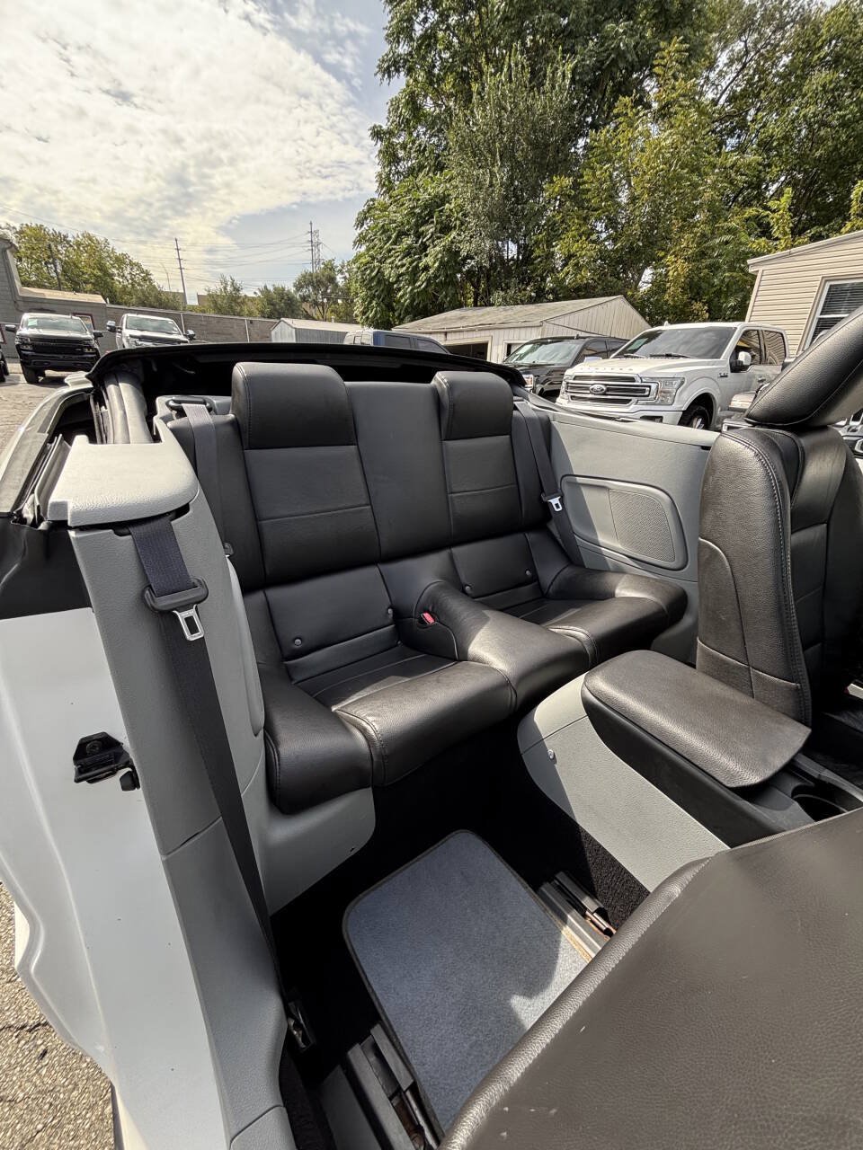 Used 2008 Ford Mustang Premium RWD image 18
