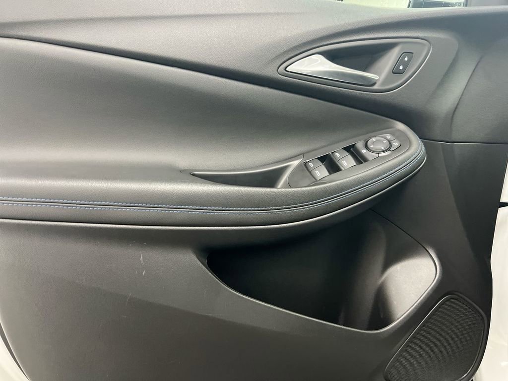 Certified 2025 Buick Encore GX Sport Touring w/ Advanced Technology Package image 20