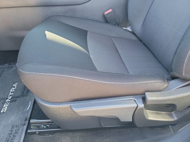 Used 2025 Nissan Sentra SV image 20