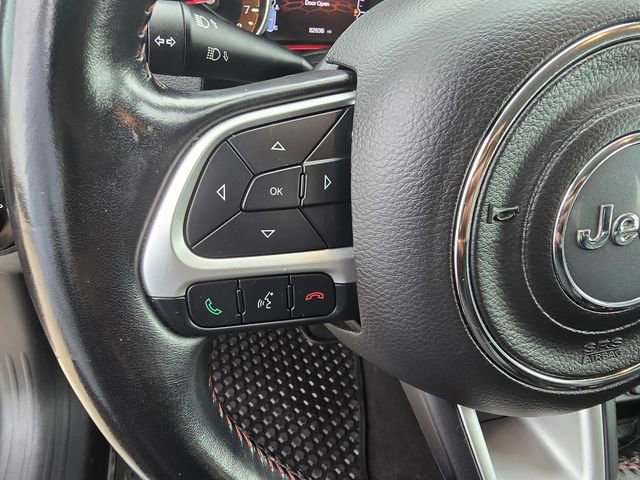 Used 2020 Jeep Compass Trailhawk AWD/4WD image 30