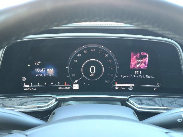 Used 2021 Cadillac Escalade Premium Luxury w/ Driver Assist Tech Package AWD/4WD image 31